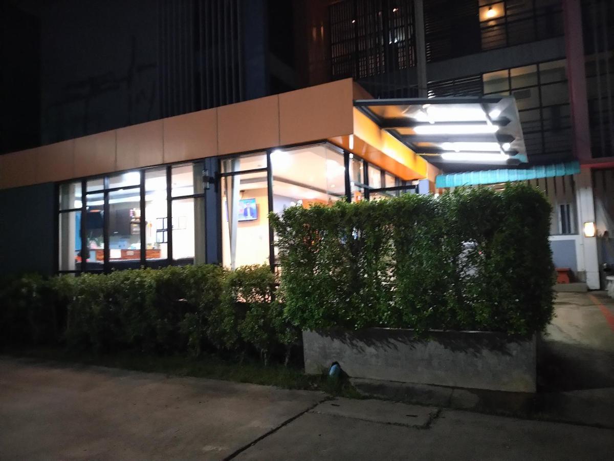 אוטרדיט K2 Living Hotel מראה חיצוני תמונה